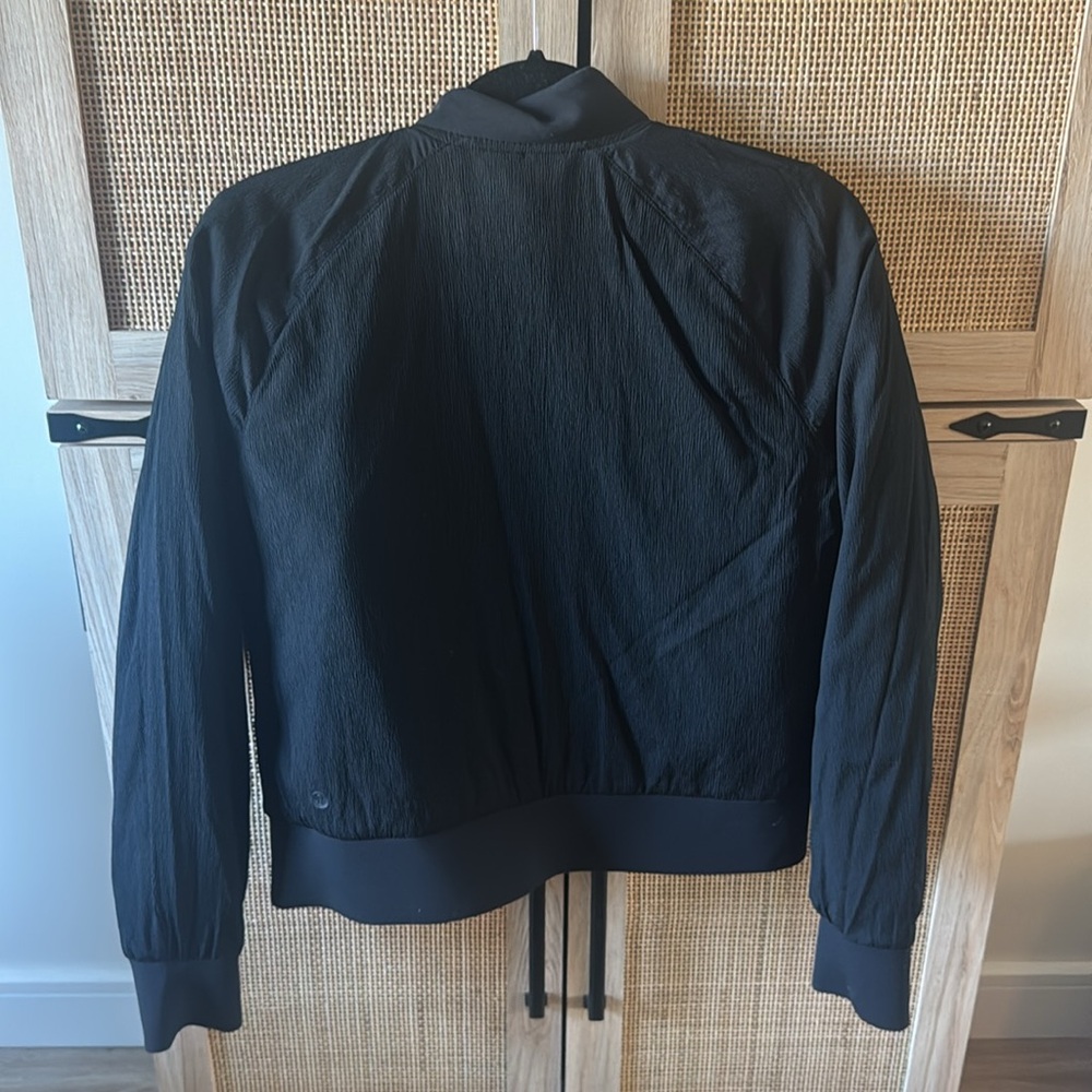 Lululemon Nonstop Bomber Reversible Jacket - Picture 5 of 6